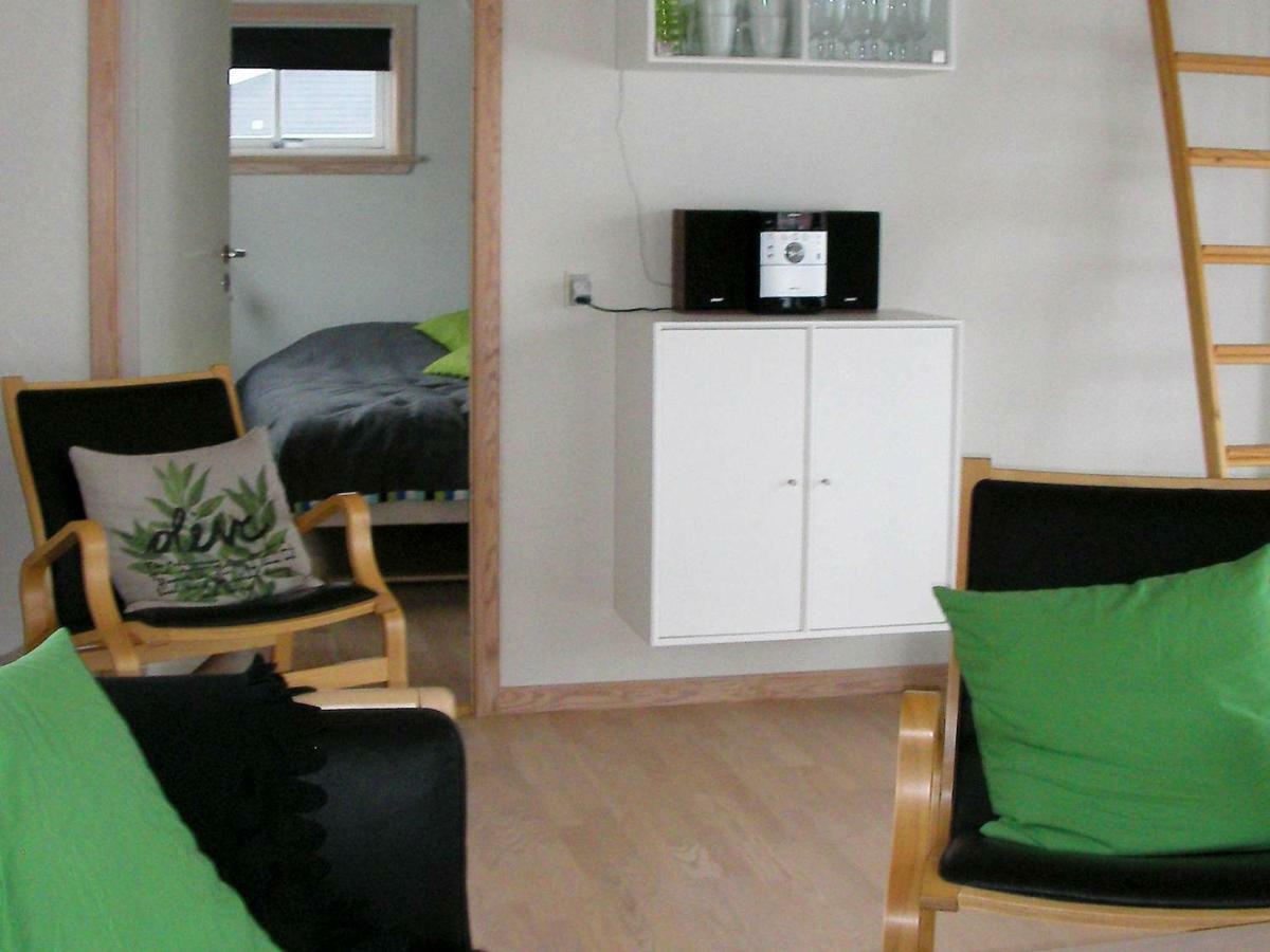 6 Person Holiday Home In Gudhjem Esterno foto